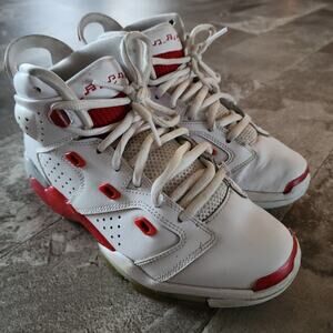 Nike Jordans DM1159-106 Sz 6Y Boys White/Red